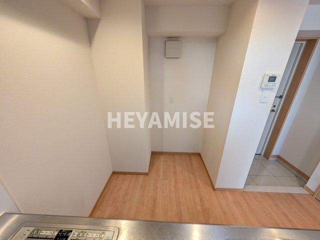 ルーシッド中央の内装