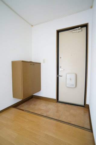 エクセル安倉の玄関