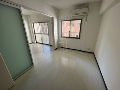 【寝室】 | フェリーチェ難波 | フェリーチェ難波　洋室