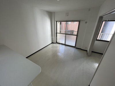 【居間・リビング】 | フェリーチェ難波 | フェリーチェ難波　リビング