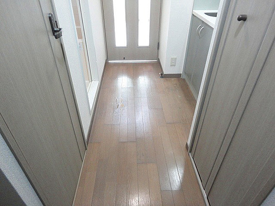 イトーピア三宮アーバンステージの玄関