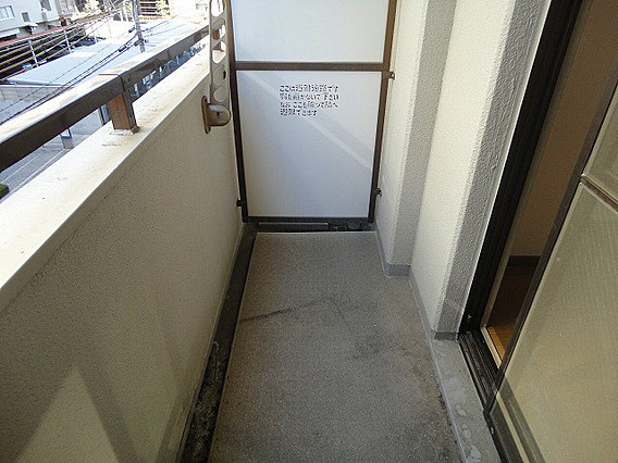 イトーピア三宮アーバンステージのバルコニー