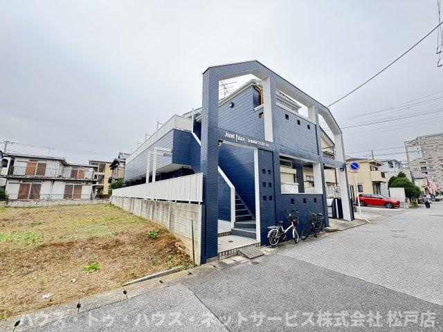 ジュネパレス新松戸第５４の外観