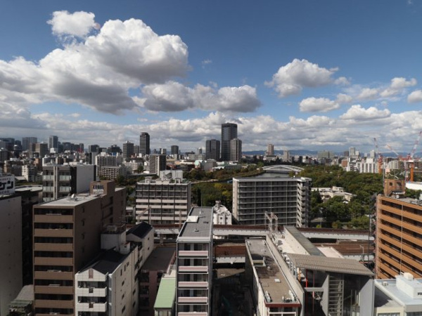 【展望】 | 北側の眺望　天神祭の花火ビューです