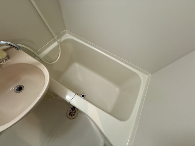 リヴェール西出の浴室