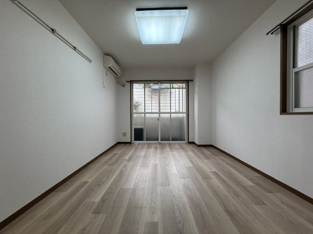 リヴェール西出の内装