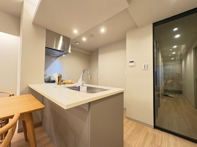 ルネ上野桜木のキッチン