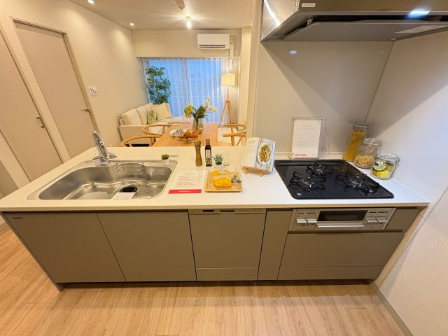 ルネ上野桜木のキッチン