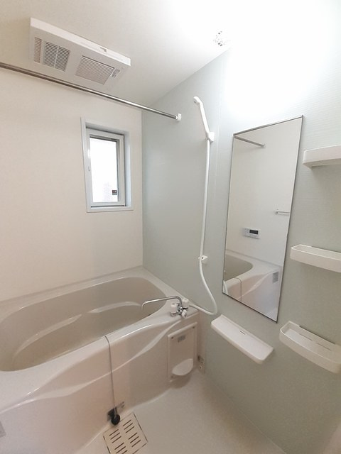 シオンⅡＢの浴室|お風呂で日々の疲れを落としましょう