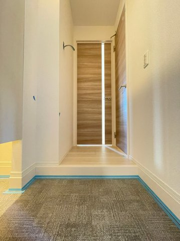 シャルマンヴィオラの玄関