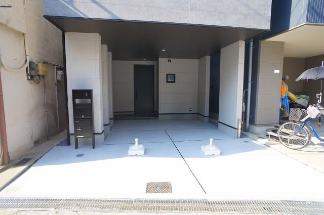 【駐車場】の画像