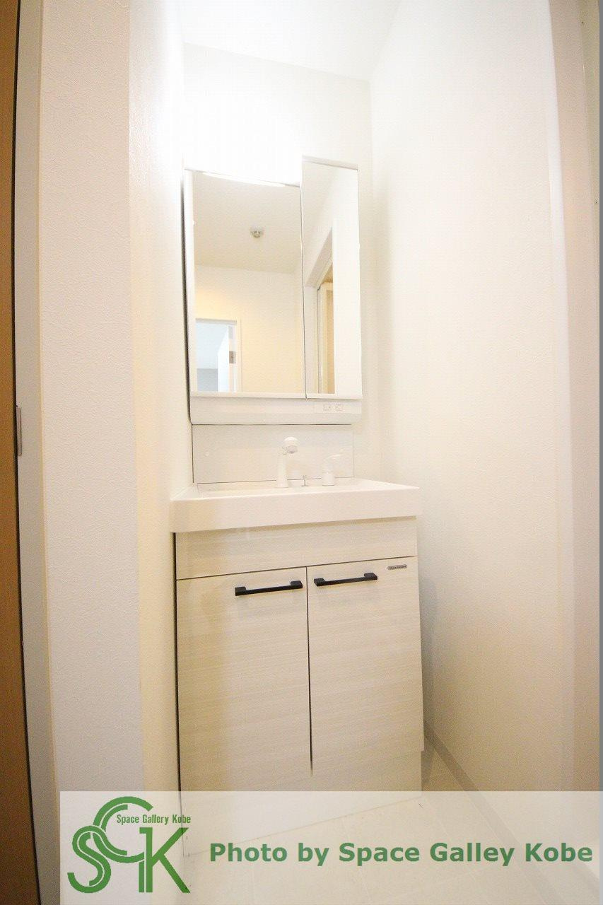 ヴィラエスポの洗面所|※お部屋により仕様が異なる場合があります※