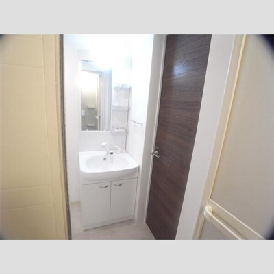 【独立洗面台】 | GRANDIR吹田 | 使いやすい独立洗面台です