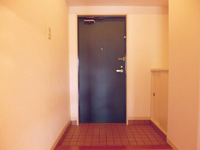 【玄関】 | ロジュマン西尾久 | 同間取り別号室の参考写真