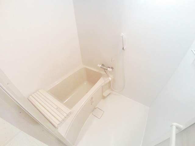 ルミエールコートの浴室