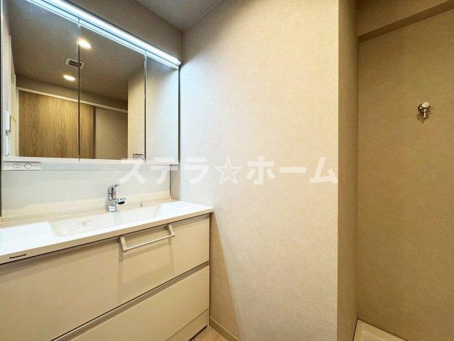 ファミル・パーク鶴見の独立洗面台|独立洗面台、朝の身支度には欠かせません