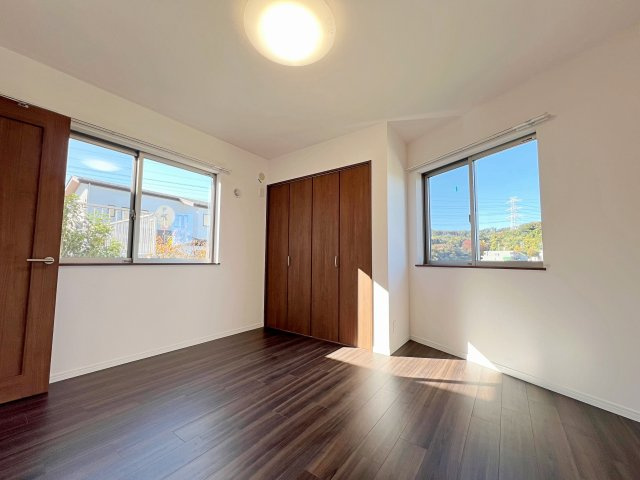 横浜市金沢区東朝比奈一丁目戸建の洋室