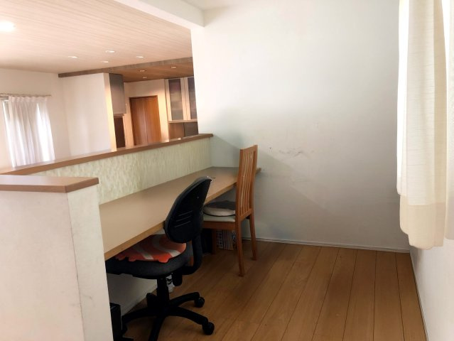 太田市西新町（専任・中古）の内装|勉強などもはかどるファミリーステージ！！