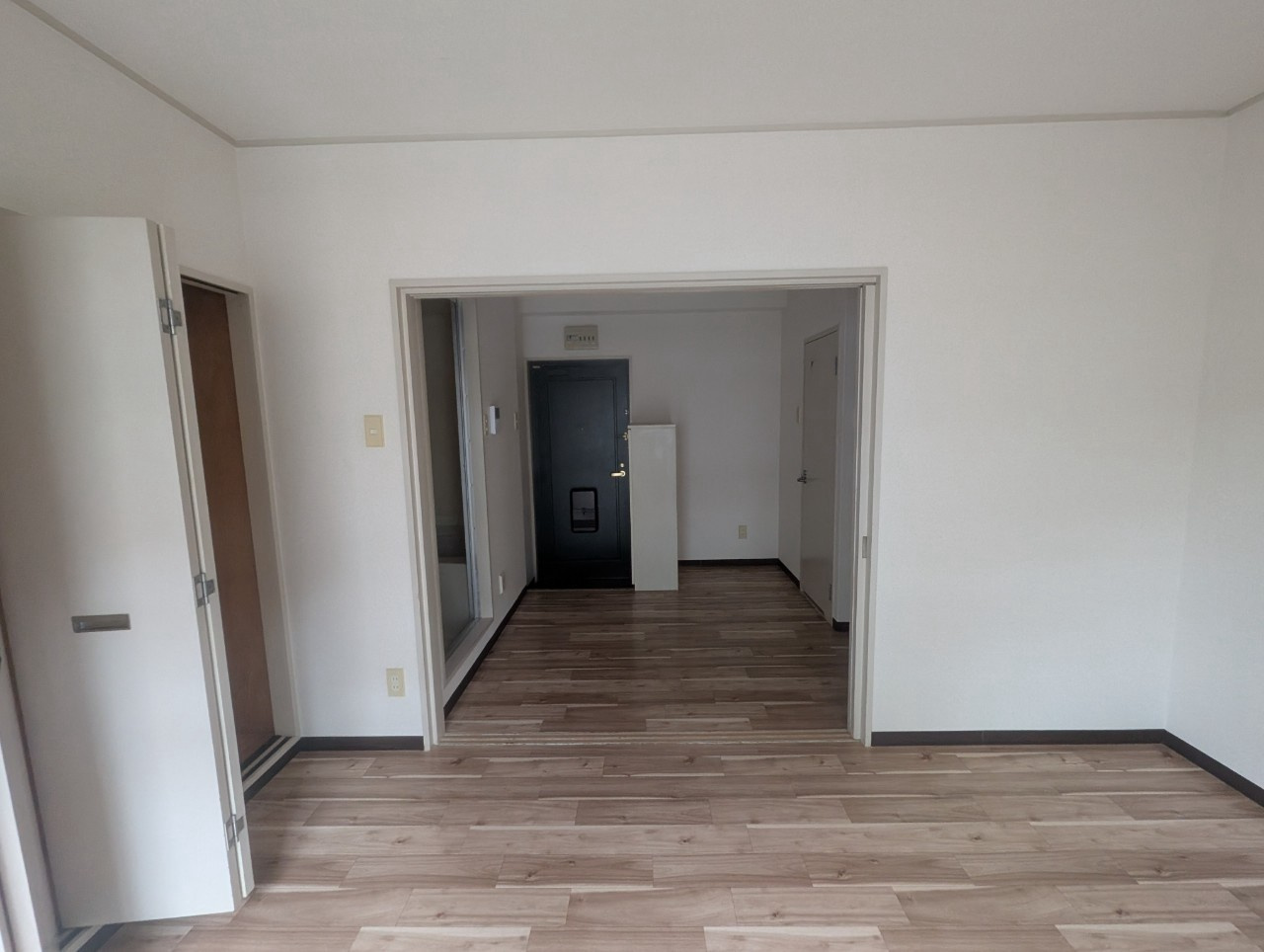 エクシードプラザ豊中の居間・リビング