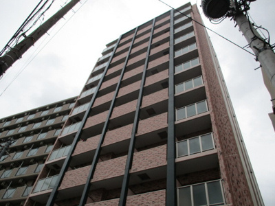 【外観】 | ララプレイス新大阪シエスタ | きれいな外観です