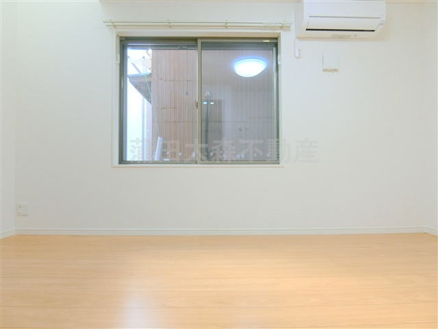 ウェルシー蒲田の居間・リビング|洋室