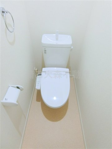 ウェルシー蒲田のトイレ|温水洗浄便座