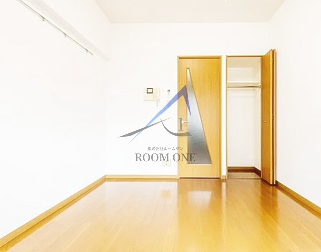 グリフィン横浜・メディオの居間・リビング|洋室のお部屋です。