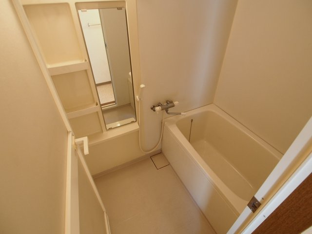 林マンションの浴室|お風呂です