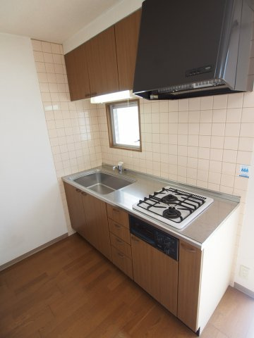 林マンションのキッチン|コンパクトなキッチンで掃除もラクラク