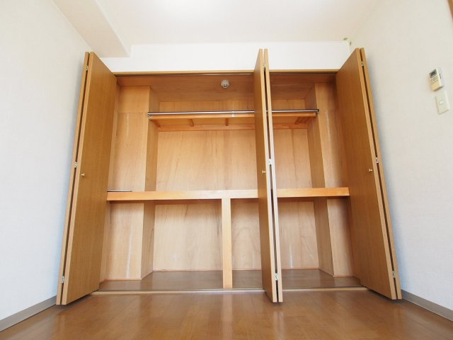 林マンションの収納|収納豊富です