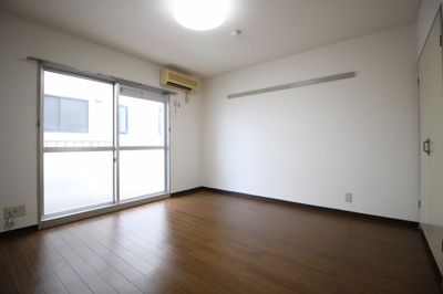 【寝室】 | セントフォレスト下中野A棟