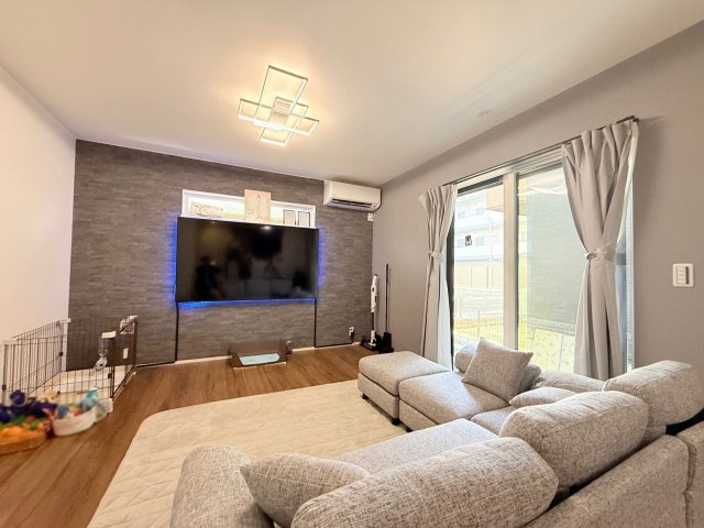 神戸市西区伊川谷町有瀬　戸建の居間・リビング