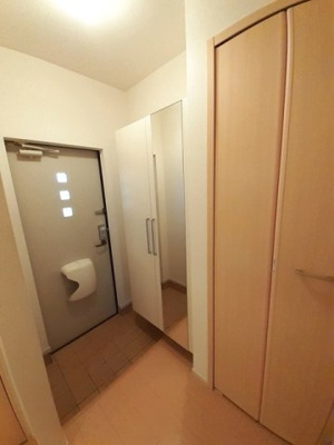 【玄関】 | エレガント・ヴィラ・渚