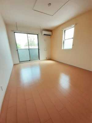 【居間・リビング】 | エレガント・ヴィラ・渚