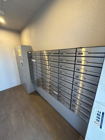 【その他共用部分】リヴィアス難波ルノン