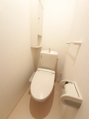 【トイレ】 | ルーチェ高砂 | ゆったりとした空間のトイレです