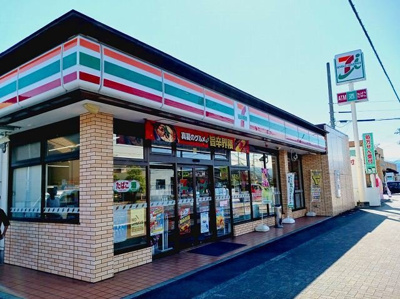 【周辺】 | セイクリッド | セブンイレブン　富士宮若の宮店まで210m