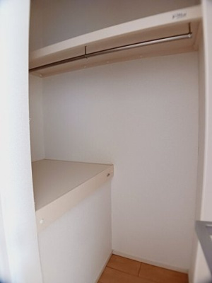 【収納】 | フィオーレ | ちょっとした収納スペースも充実しています