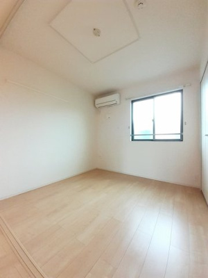 【内装】 | グレイス松富Ⅰ | 過ごしやすい室内です