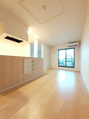 【居間・リビング】 | グレイス松富Ⅰ | おしゃれな居間です