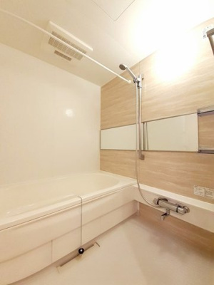 【浴室】 | グレイス松富Ⅰ | 落ち着いた空間のお風呂です