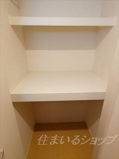 広島市安佐北区亀山１丁目のアパートの収納