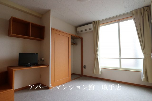 レオパレス湖北の居間・リビング|画像3