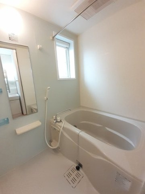 【浴室】 | セレニィティＡ | 日々の暮らしに欠かせないお風呂です