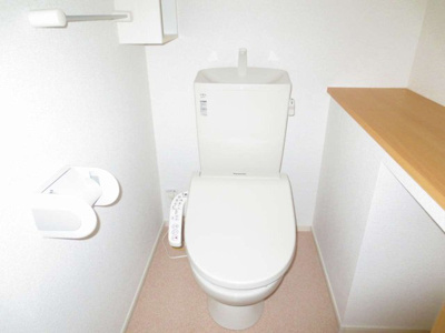 【トイレ】 | セレーノ・カーサ | コンパクトで使いやすいトイレです
