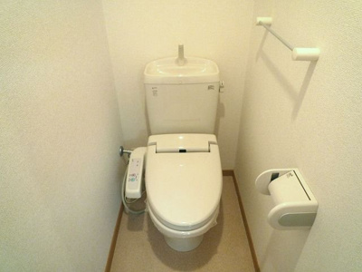 【トイレ】 | アルカンシェル | 落ち着いた色調のトイレです