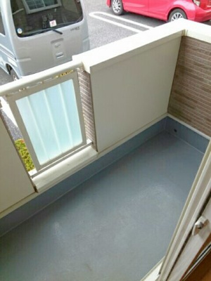 【バルコニー】 | アンソレイエⅢ | 開放的で明るい空間を演出してくれるバルコニーです