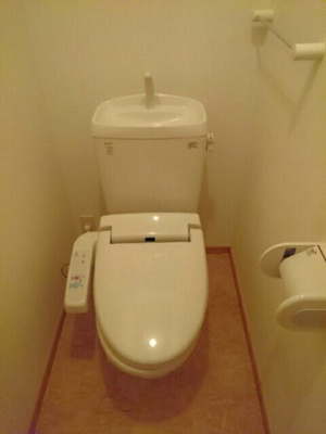 【トイレ】 | アンソレイエⅢ | 清潔感のあるトイレです