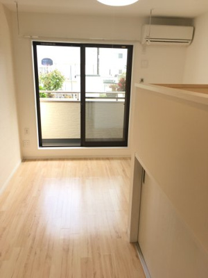 【居間・リビング】 | サンティエ | 居間です