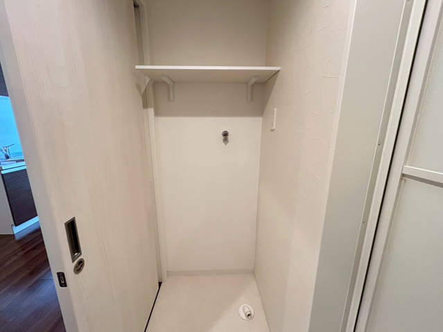 Cherim試験場前1の内装